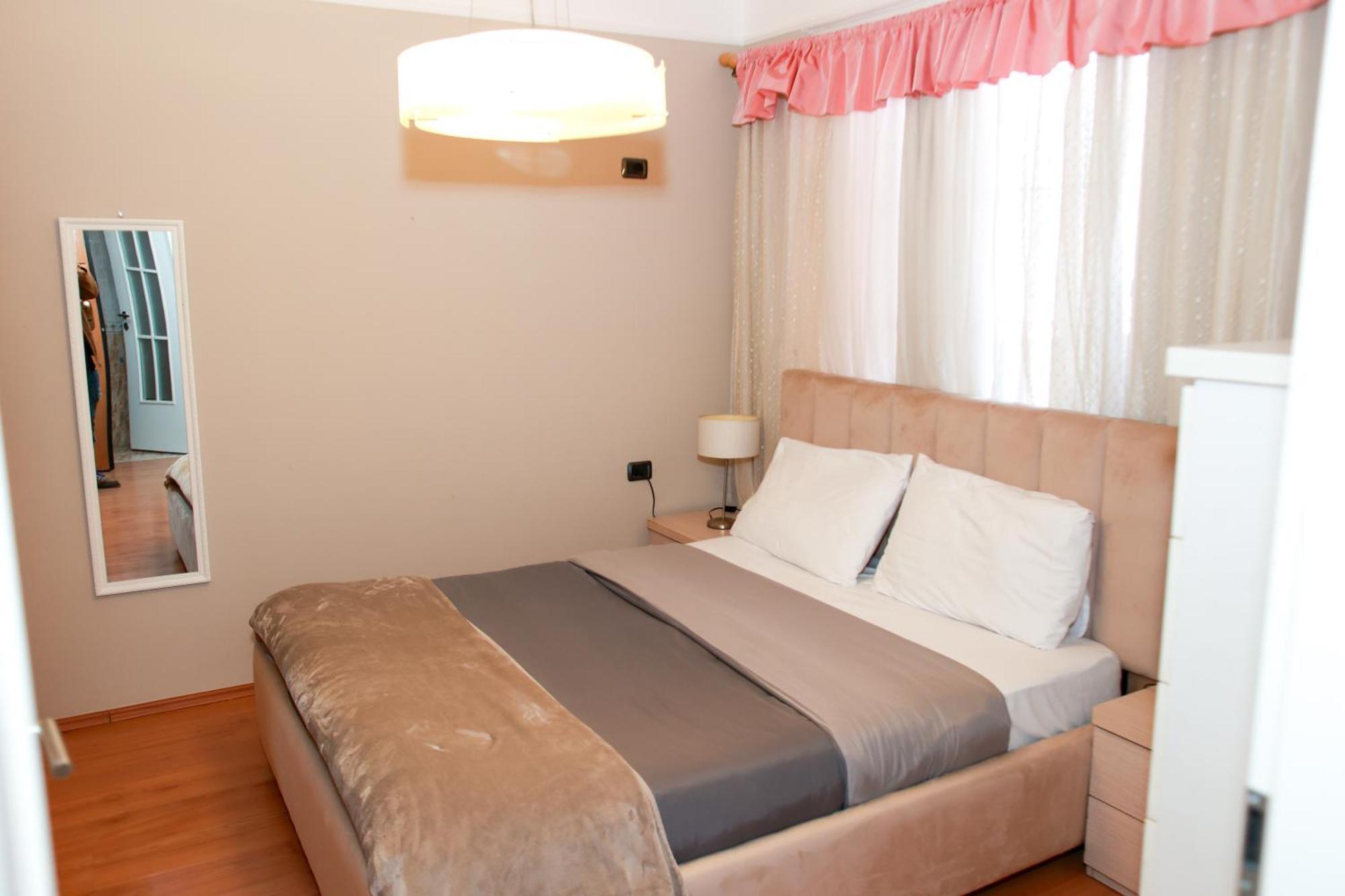 Cherry Apartment Tiranë Luaran gambar